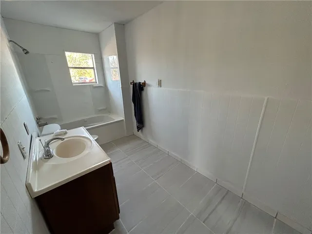 $118,000 | 516 Stinson Street, Freer, TX 78357