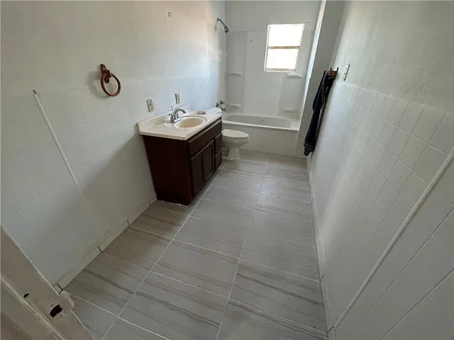 $118,000 | 516 Stinson Street, Freer, TX 78357