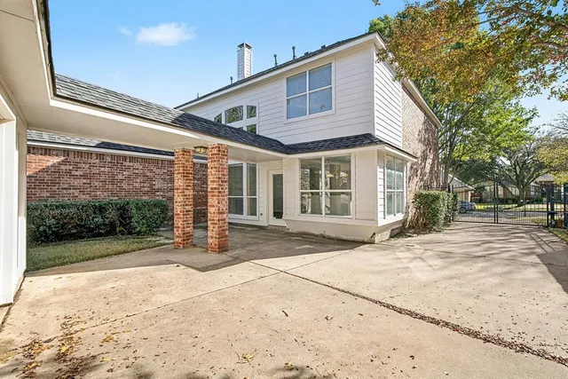 $370,000 | 6908 Mesa Drive, Fort Worth, TX 76132