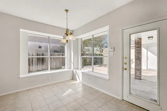 $370,000 | 6908 Mesa Drive, Fort Worth, TX 76132