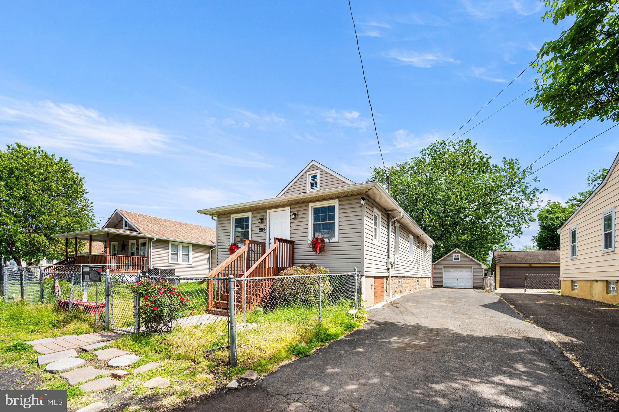 610 Princess Avenue Croydon, PA 19021 - Photo 1 of 33