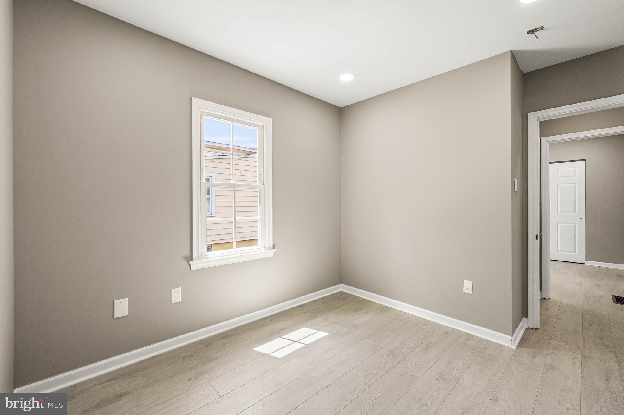 610 Princess Avenue Croydon, PA 19021 - Photo 22 of 33