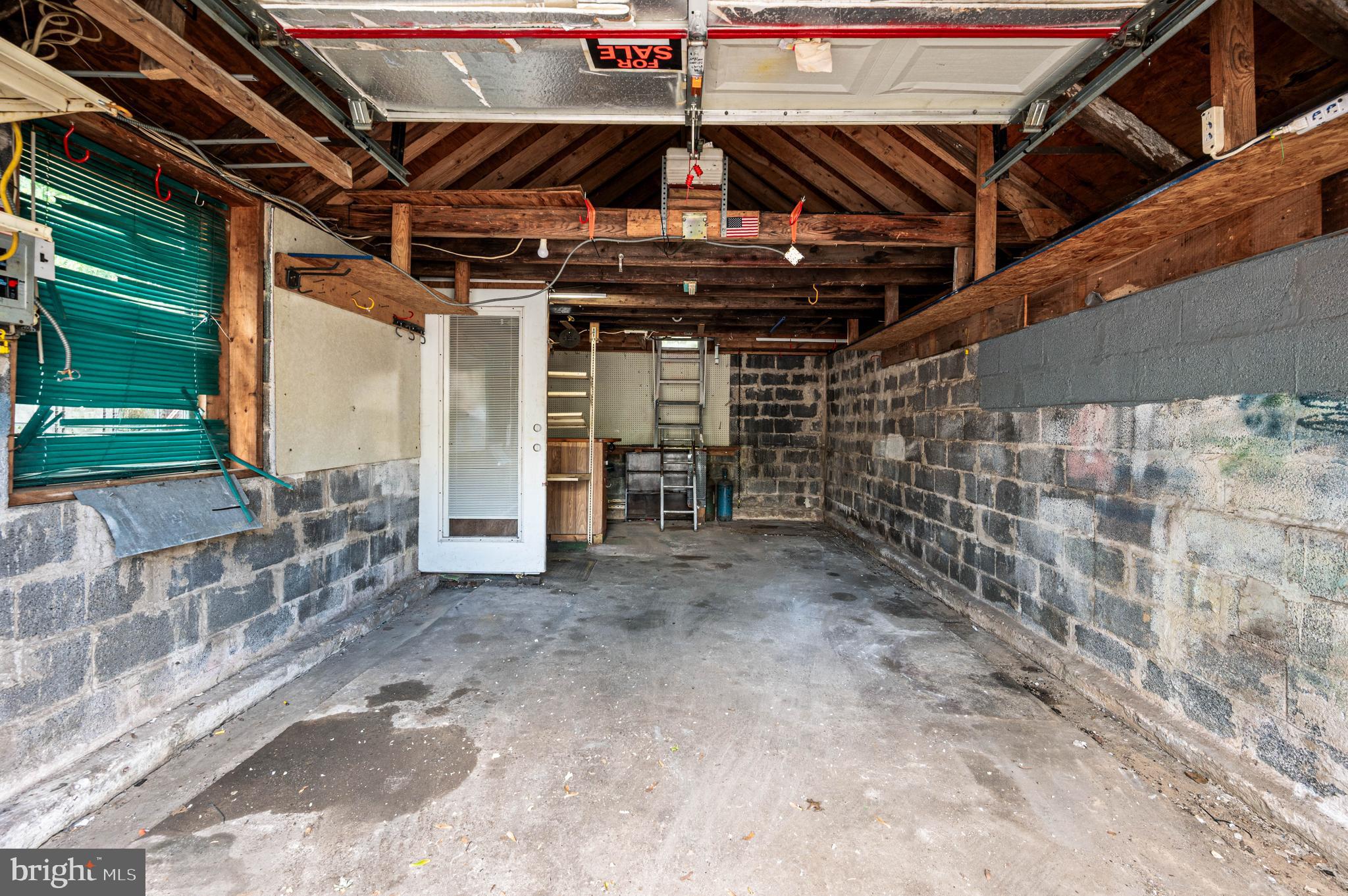 610 Princess Avenue Croydon, PA 19021 - Photo 31 of 33