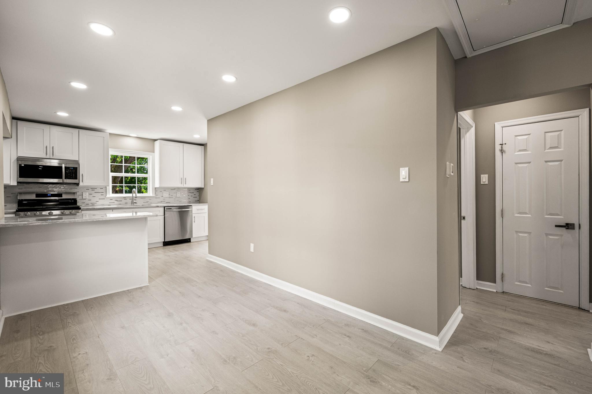 610 Princess Avenue Croydon, PA 19021 - Photo 10 of 33