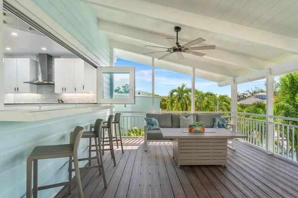 $1,950,000 | 185 Ojibway Avenue, Tavernier, FL 33070