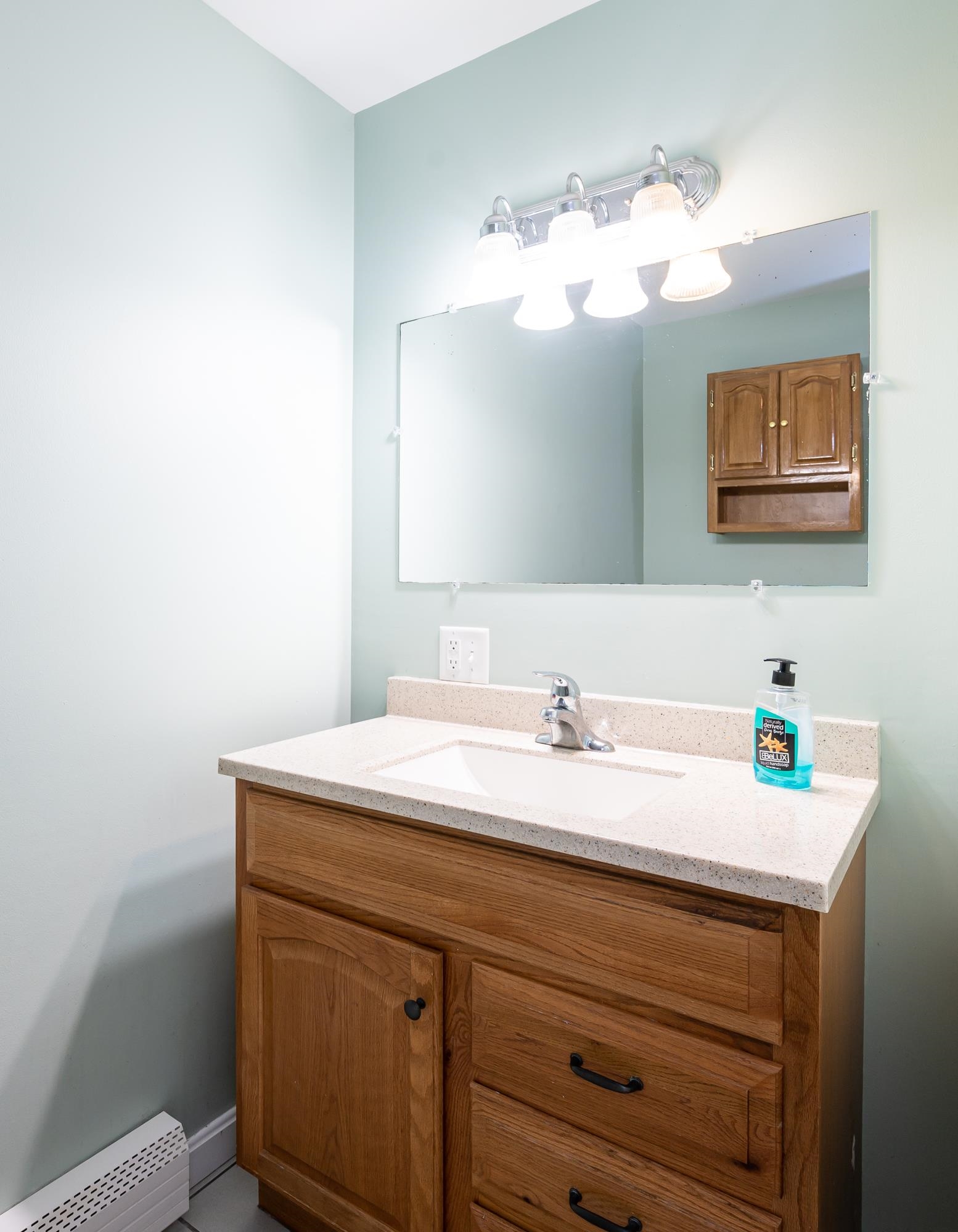 94 Oak Street Milford, NH 03055 - Photo 13 of 40