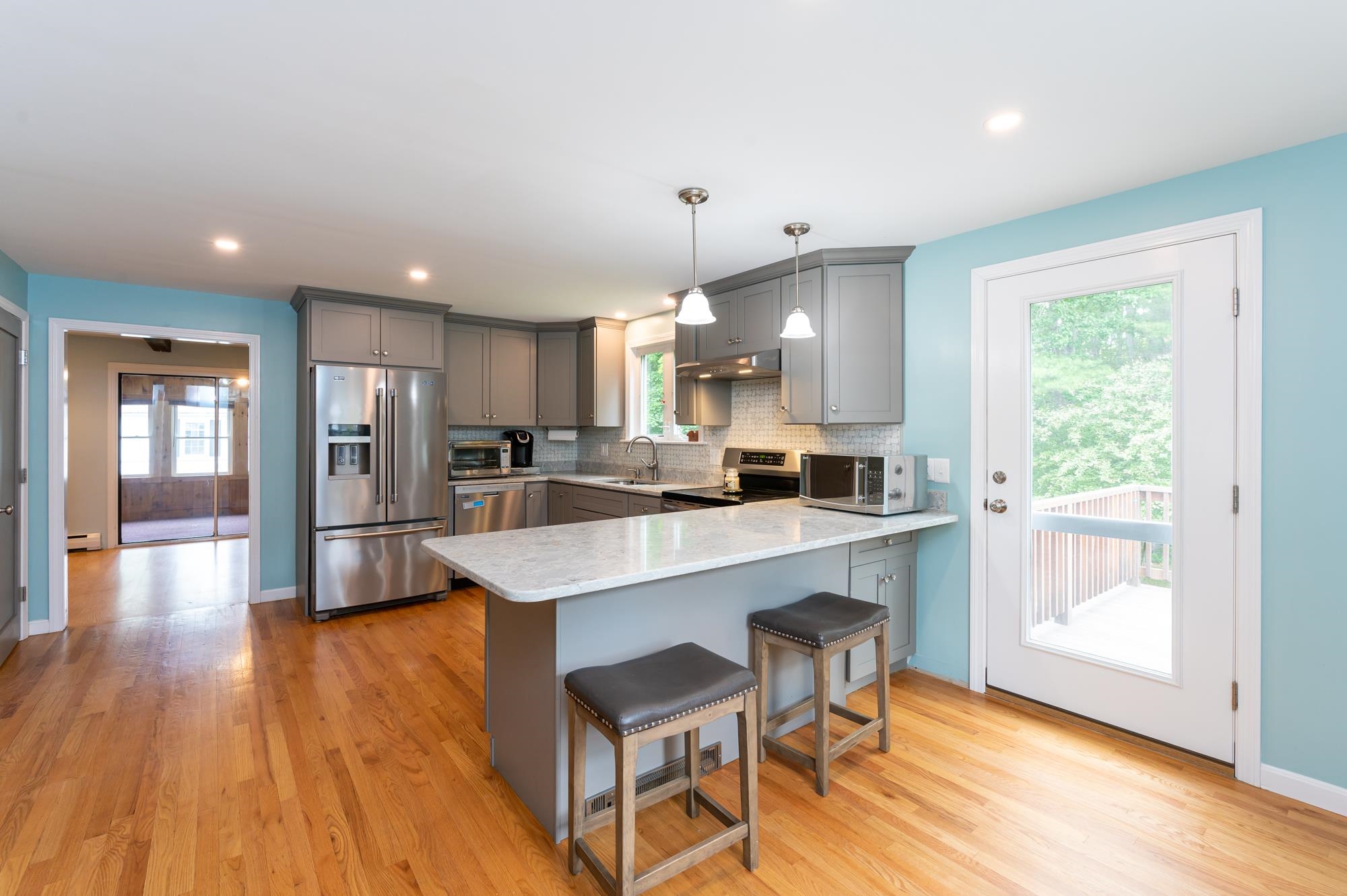 94 Oak Street Milford, NH 03055 - Photo 5 of 40