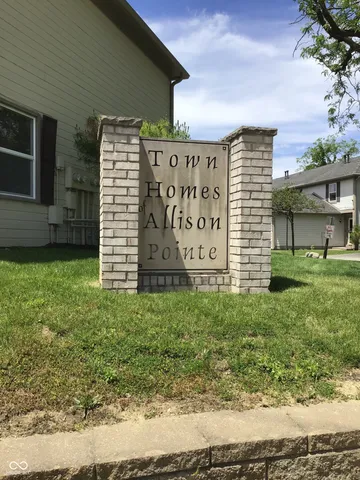 $200,000 | 6018 South Bay Drive, Indianapolis, IN 46250