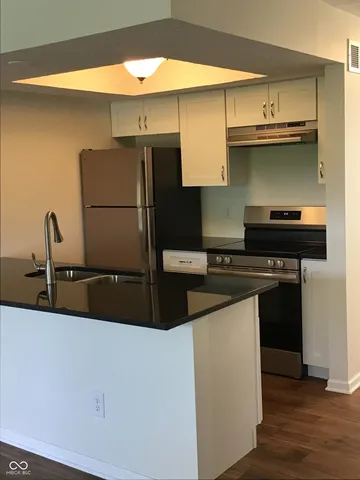 $200,000 | 6018 South Bay Drive, Indianapolis, IN 46250