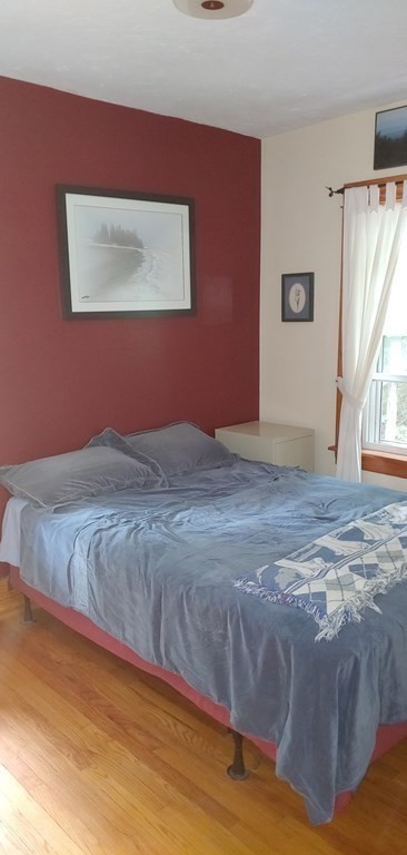 24-26 Beaconsfield Road Worcester, MA 01602 - Photo 10 of 21