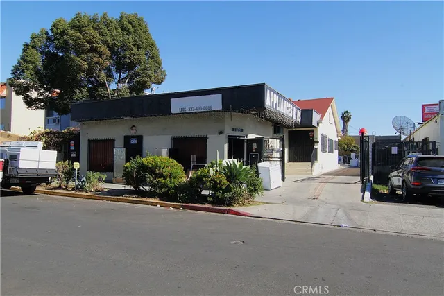 $1,999,900 | 1108 North Kenmore Avenue, Los Angeles, CA 90029
