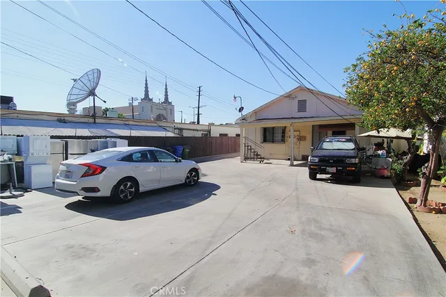 $1,999,900 | 1108 North Kenmore Avenue, Los Angeles, CA 90029