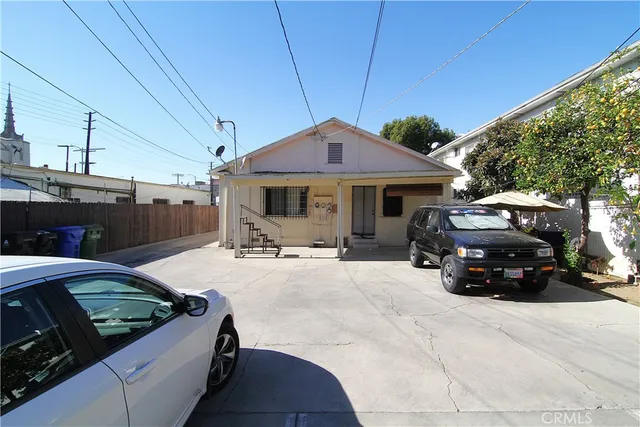 $1,999,900 | 1108 North Kenmore Avenue, Los Angeles, CA 90029