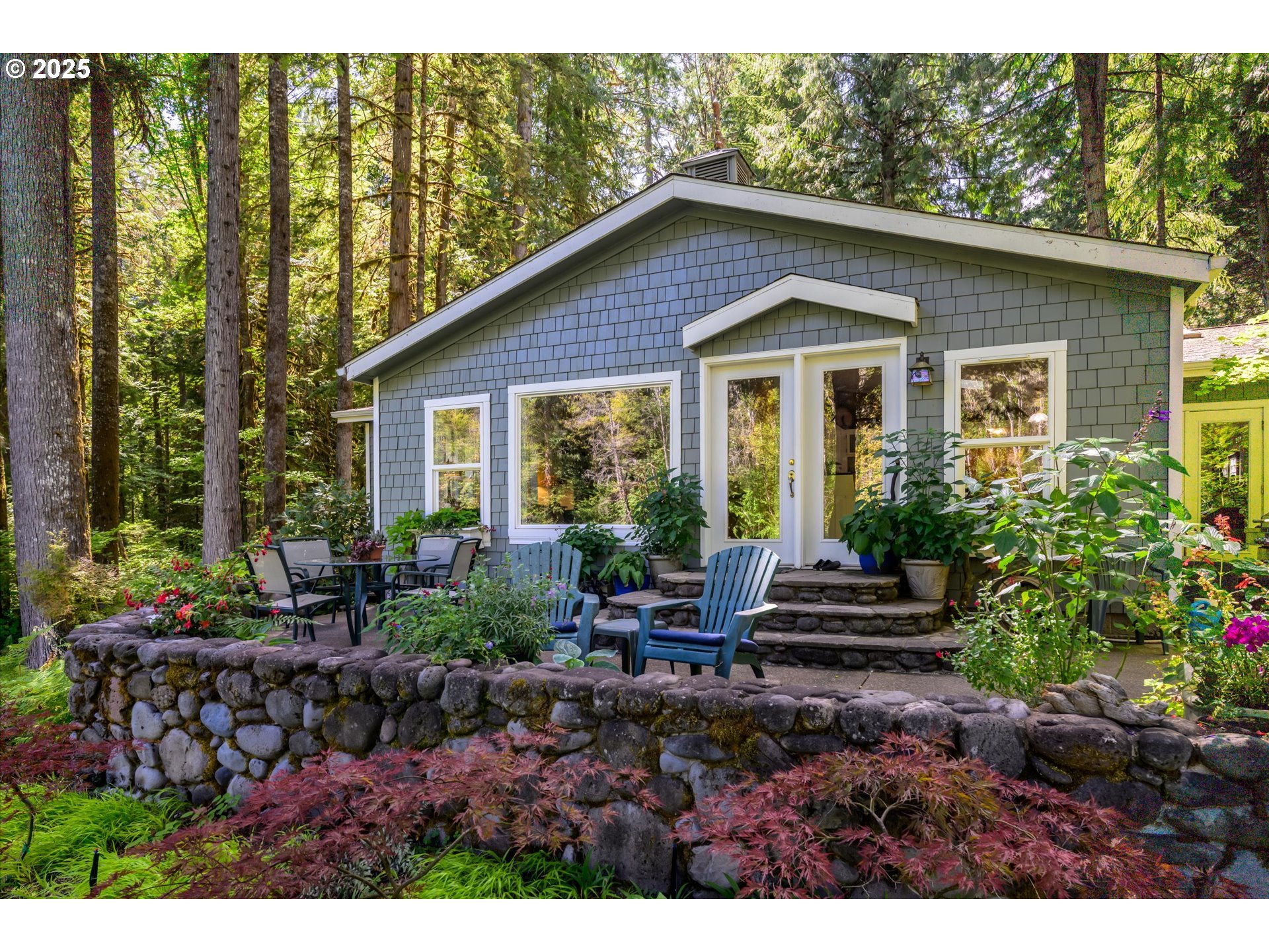 56582 North Bank Road Blue River, OR 97413 - Photo 4 of 41 Gallery Image 4