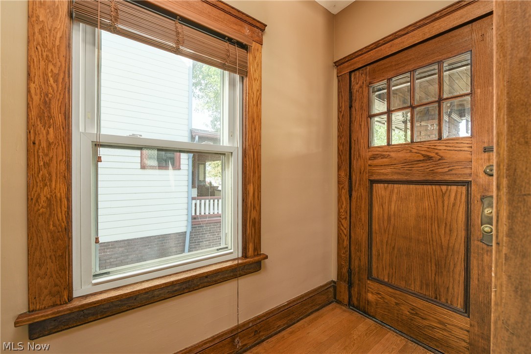 10135 Baltic Road Cleveland, OH 44102 - Photo 7 of 29 Gallery Image 7