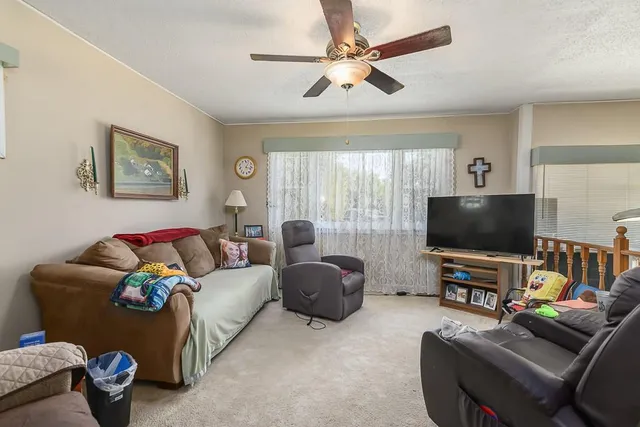 $250,000 | 7542 Freeman Court, Kansas City, KS 66112