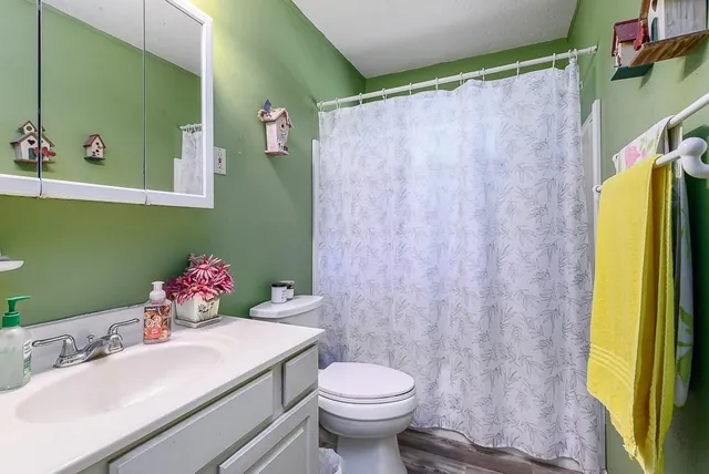 $250,000 | 7542 Freeman Court, Kansas City, KS 66112