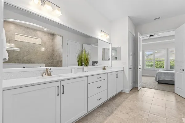 $3,100 | 13930 Natures Reserve Drive, Lithia, FL 33547