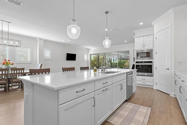 $3,100 | 13930 Natures Reserve Drive, Lithia, FL 33547