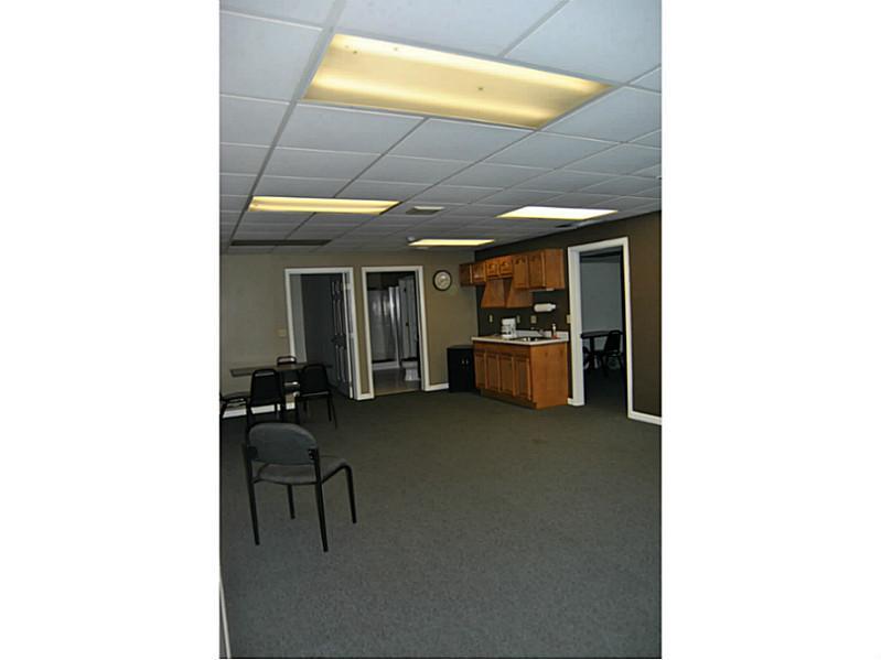 542 Lutz School Road Indiana, PA 15701 - Photo 21 of 23 Den/Family/Great Room.