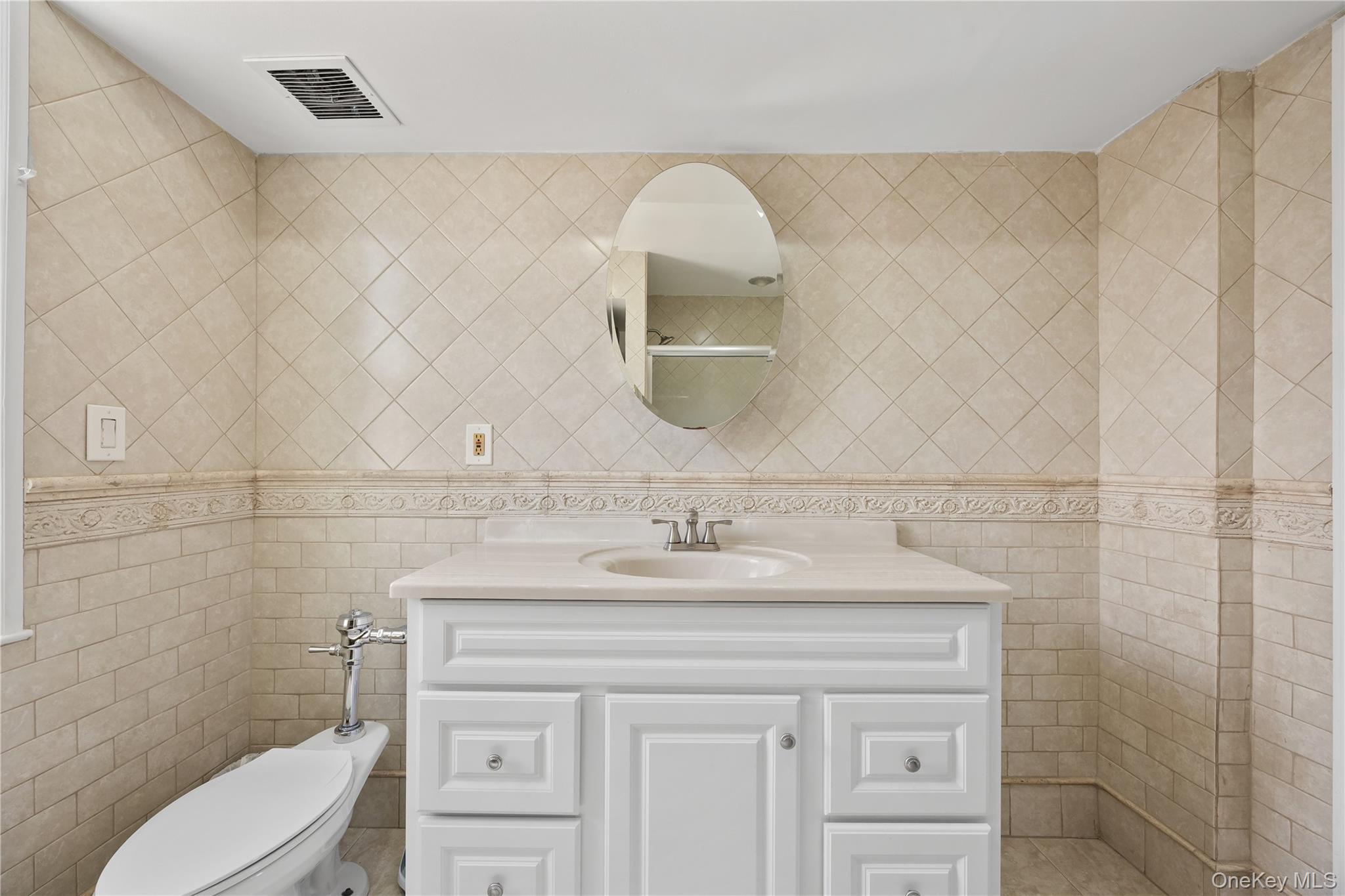 2328 Williamsbridge Road Bronx, NY 10469 - Photo 13 of 50