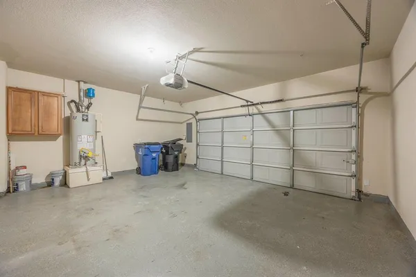 a view of a garage