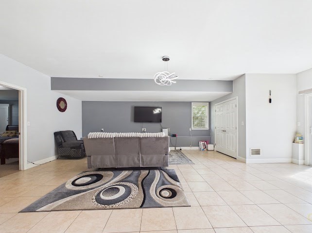 19 Abington Lane Fall River, MA 02721 - Photo 33 of 36