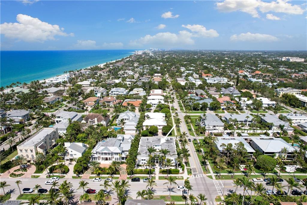 175 5th Avenue South, Unit 3 Naples, FL 34102 - Photo 29 of 31 an aerial view of multiple house