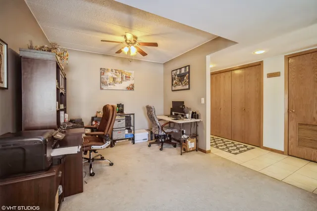 $319,300 | 1380 Oakwood Avenue, Unit 306, Des Plaines, IL 60016