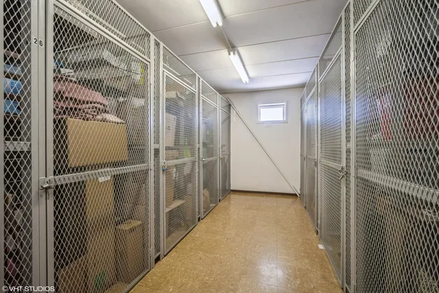 $319,300 | 1380 Oakwood Avenue, Unit 306, Des Plaines, IL 60016