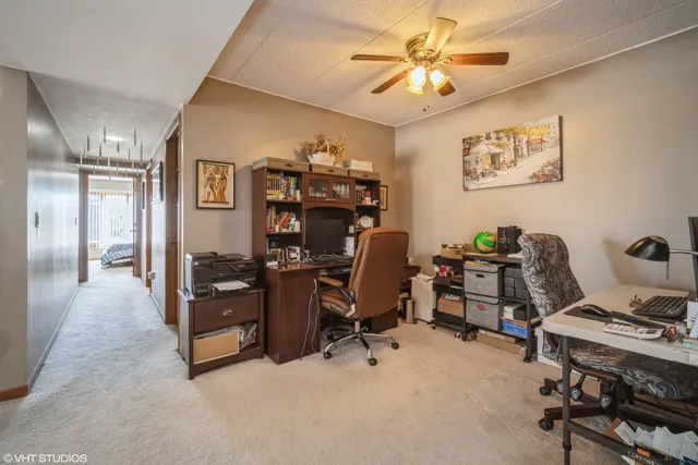 $319,300 | 1380 Oakwood Avenue, Unit 306, Des Plaines, IL 60016