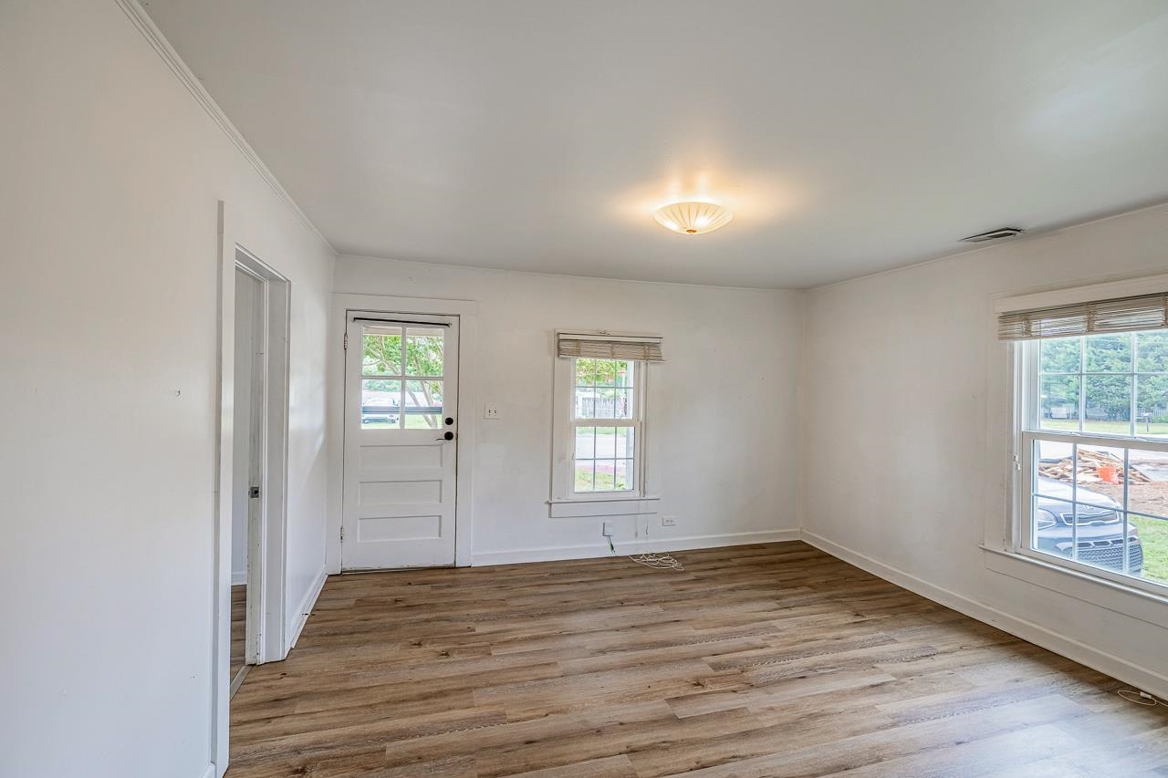 306 Poplar Drive Greer, SC 29651 - Photo 14 of 31