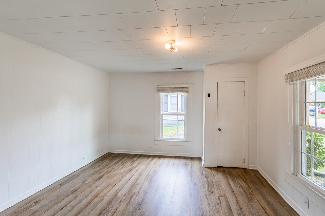 306 Poplar Drive Greer, SC 29651 - Photo 15 of 31