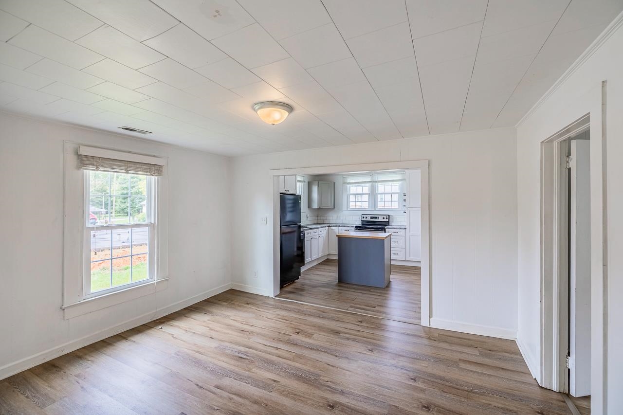 306 Poplar Drive Greer, SC 29651 - Photo 5 of 31