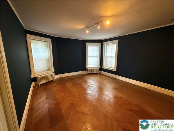 $1,199,000 | 700 Mixsell Street, Easton, PA 18042