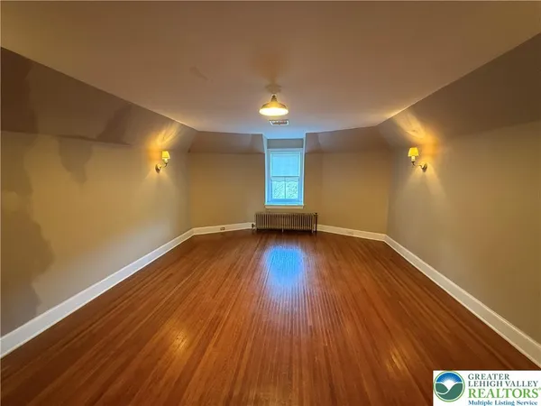$1,199,000 | 700 Mixsell Street, Easton, PA 18042
