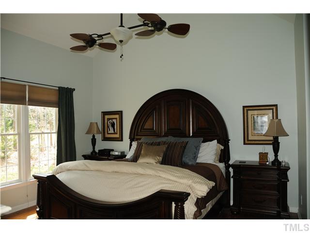 829 Bromley Way Raleigh, NC 27615 - Photo 5 of 10