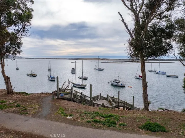 $1,100,000 | 163 Sandpiper Lane, Morro Bay, CA 93442
