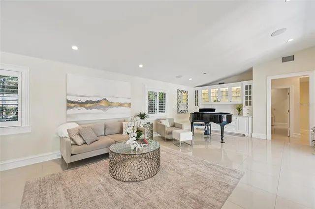 $14,500 | 1121 Morningside Place, Sarasota, FL 34236