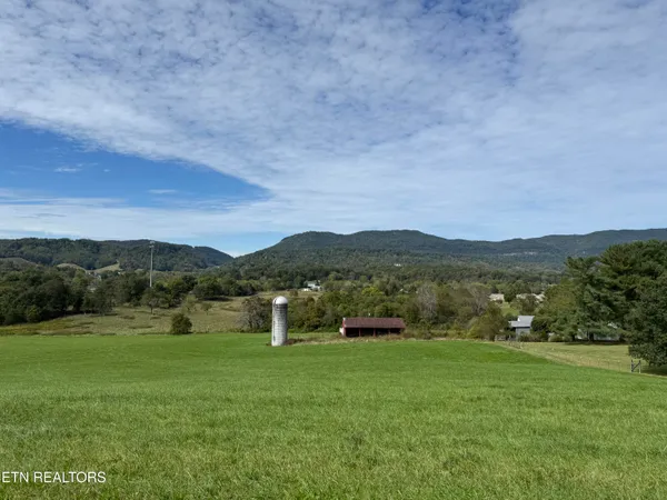 $499,000 | Tower Street, Harrogate, TN 37752