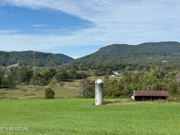 $499,000 | Tower Street, Harrogate, TN 37752