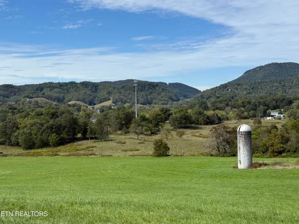 $499,000 | Tower Street, Harrogate, TN 37752