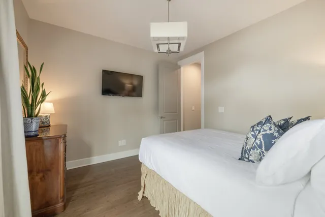 $4,500 | 1924 14th Avenue North, Unit A, Nashville, TN 37208