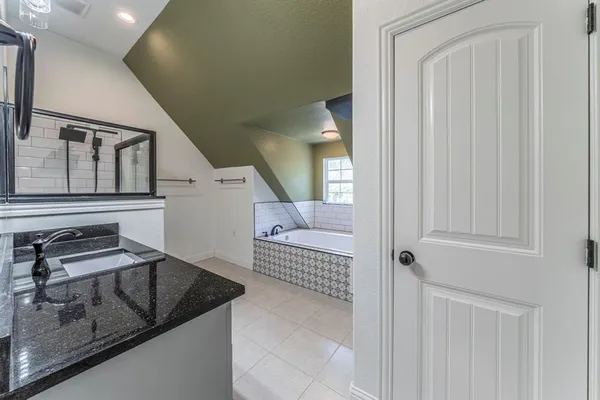 $3,750 | 1115 Douglas Drive, Cedar Hill, TX 75104