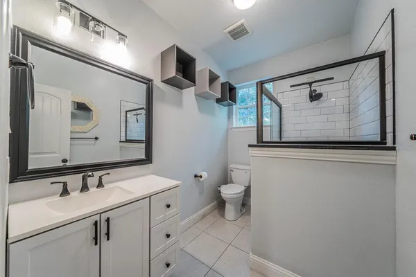 $3,750 | 1115 Douglas Drive, Cedar Hill, TX 75104