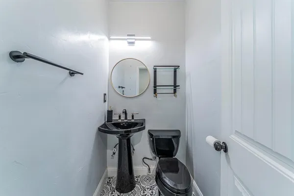 $3,750 | 1115 Douglas Drive, Cedar Hill, TX 75104