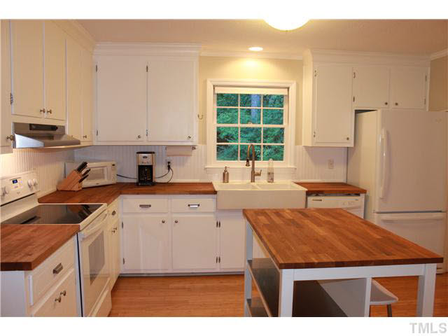 3519 Racine Street Durham, NC 27707 - Photo 4 of 24 Kitchen