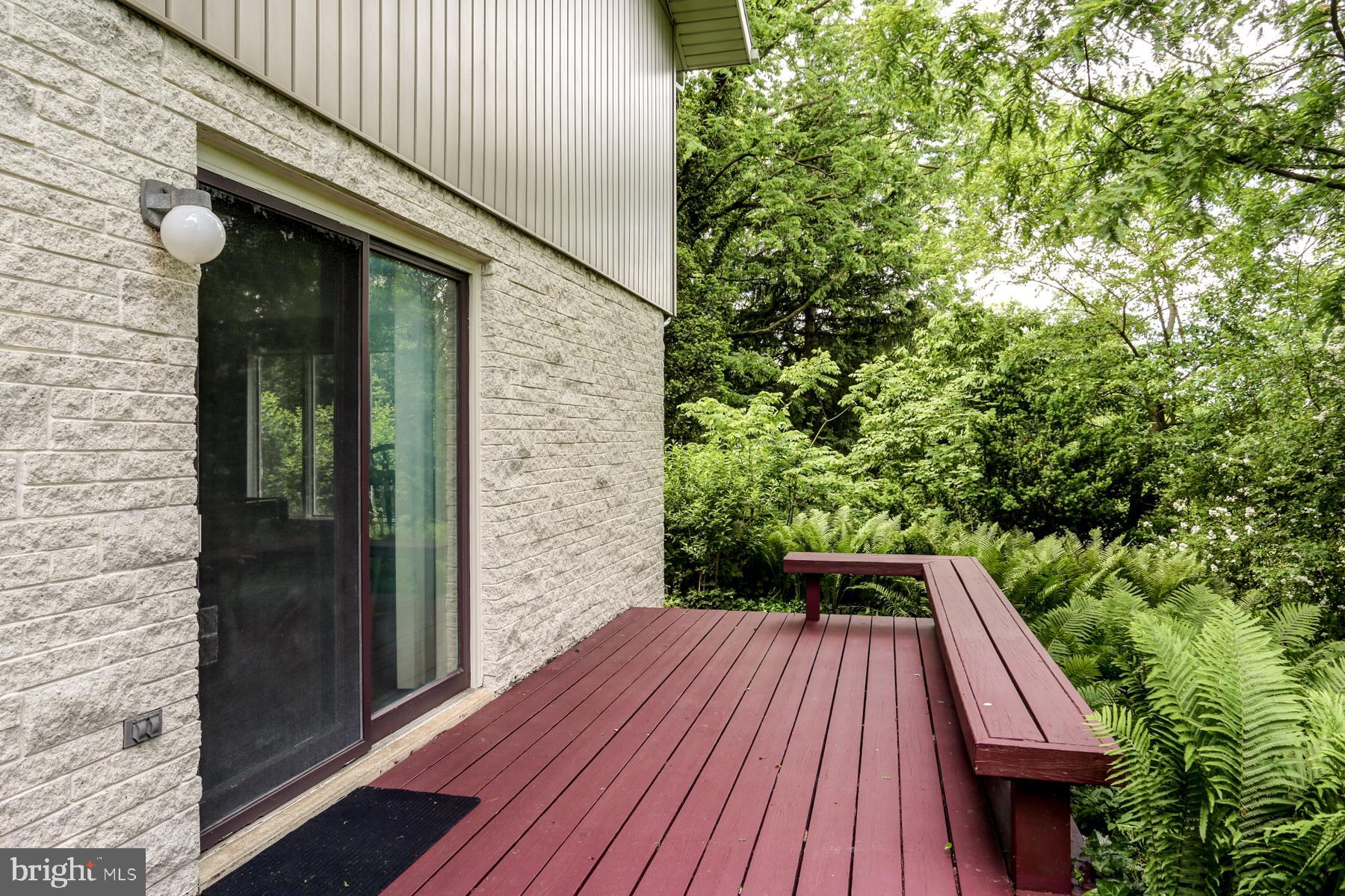 1155 Ridge Road Elizabethtown, PA 17022 - Photo 39 of 53 Deck