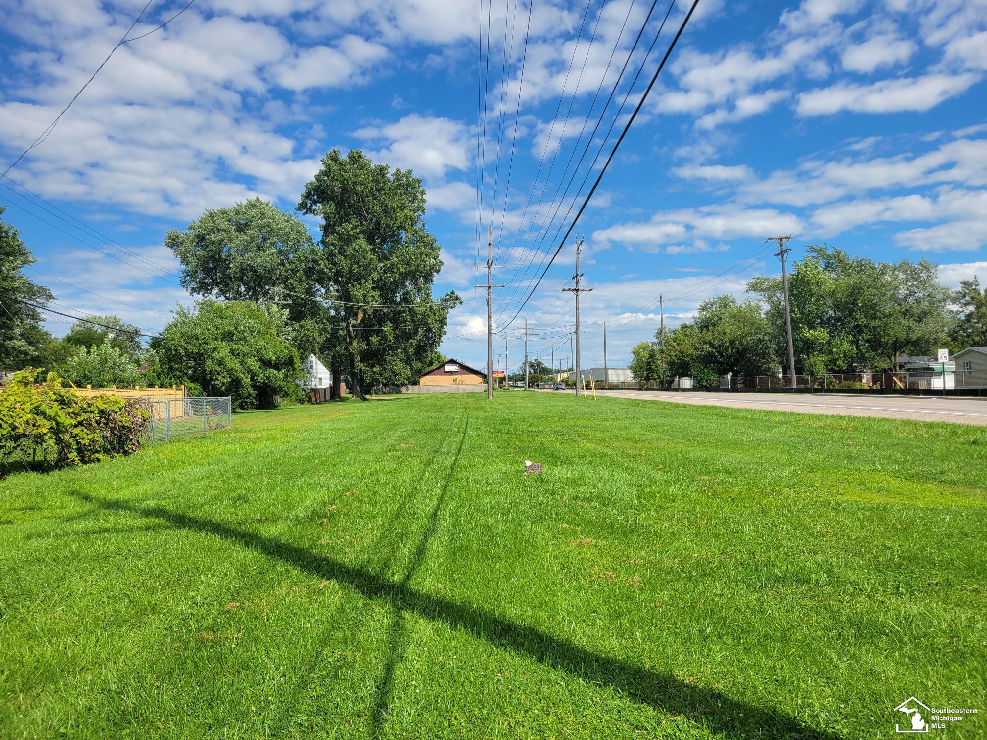 West 7th Street Monroe, MI 48161 - Photo 4 of 5