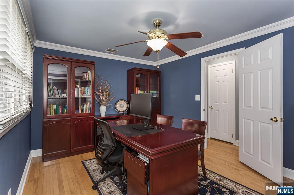 16 Barbara Way Wayne, NJ 07470 - Photo 26 of 35 a view of a livingroom with furniture and chandelier
